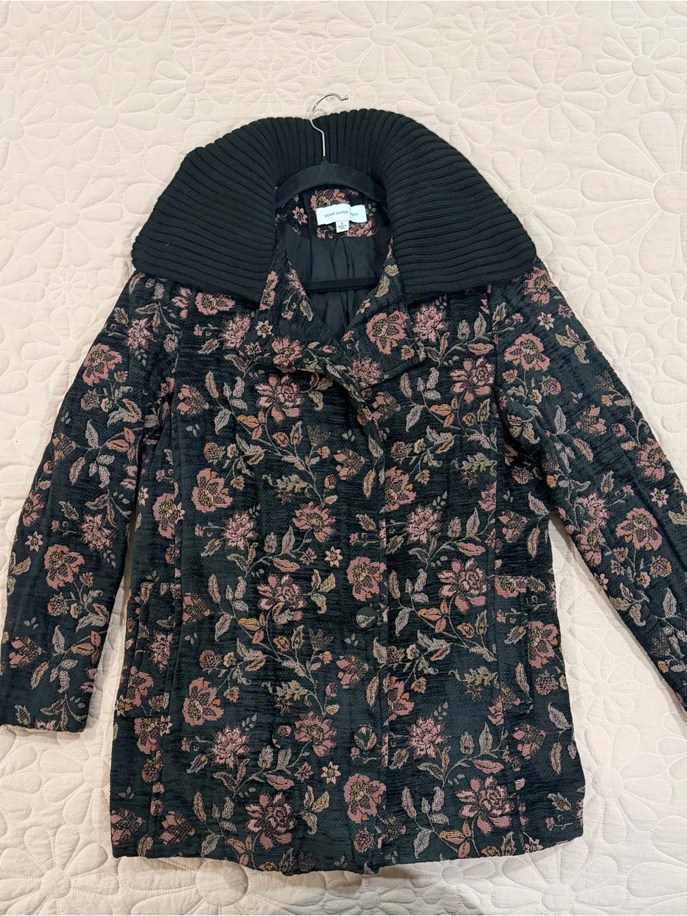 Floral Quilted Black Jacket with Ribbed Collar